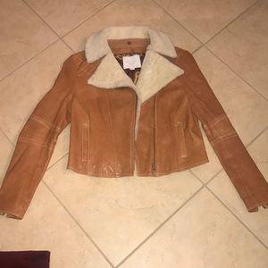 100% leather jacket with removal collar